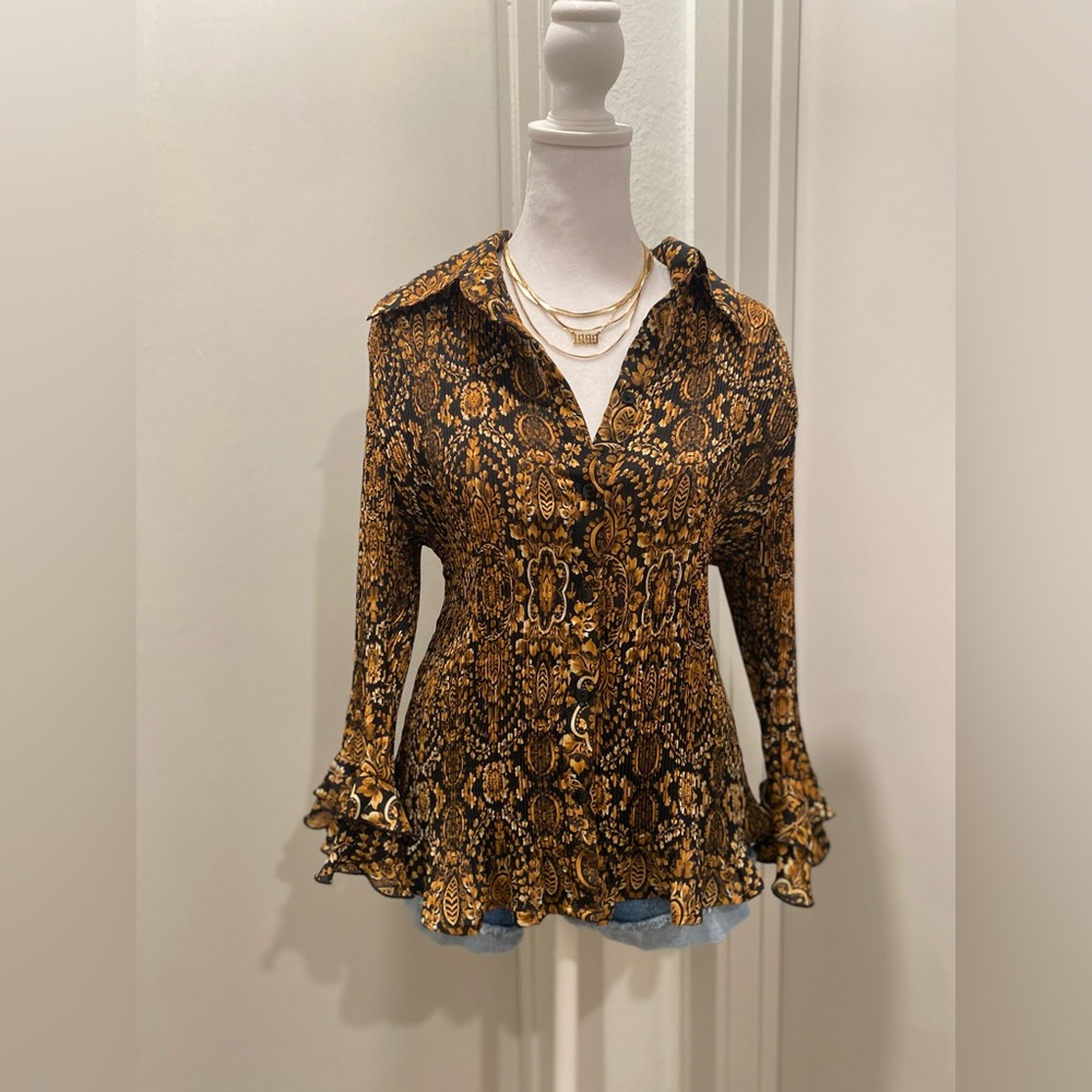 VTG 90s Essentials by Milano Black & Gold Button-Up Flutter Sleeve Blouse - PXL